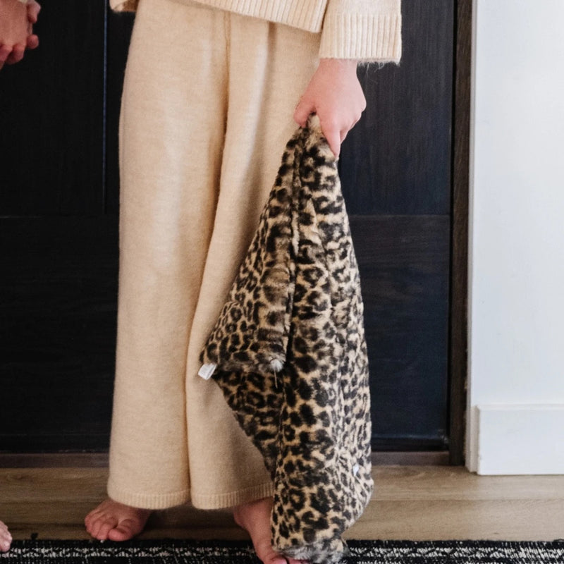 Faux Fur Mini Blanket Leopard